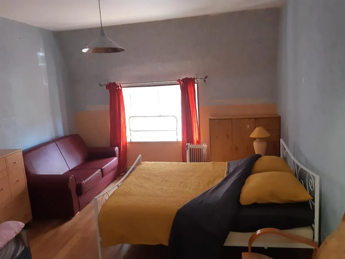 Grande Maison Dans La Cite Medievale De Besse 0*, Besse-et-Saint-Anastaise France