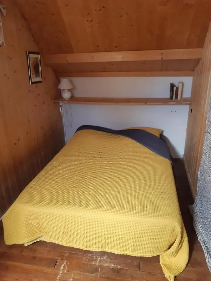 Holiday home Grande Maison Dans La Cite Medievale De Besse France